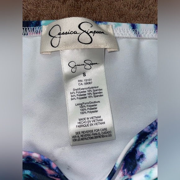 Jessica Simpson swim suit - Picture 5 of 5